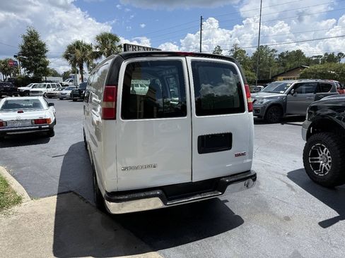 Used 2005 GMC Savana 1500 RWD image 4