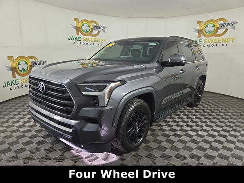 Used 2023 Toyota Sequoia SR5 w/ SR5 Premium Package AWD/4WD image 3