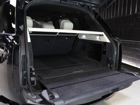 Used 2023 Land Rover Range Rover SE image 69