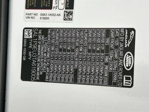 Certified 2026 Land Rover Range Rover Sport SE AWD/4WD image 34