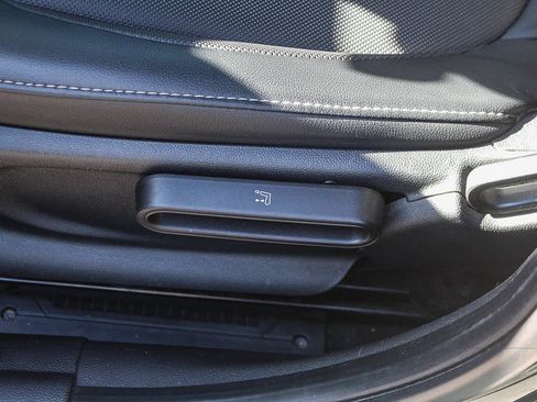 Used 2016 MINI Cooper 4-Door Hardtop FWD image 21