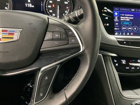 Used 2023 Cadillac XT5 Premium Luxury w/ Technology Package image 18