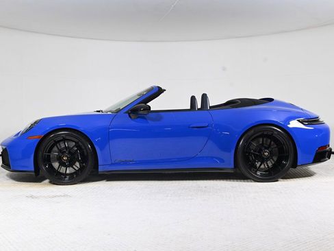 Certified 2025 Porsche 911 Carrera GTS image 2