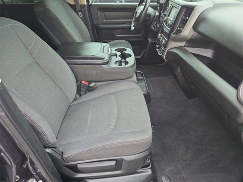 Used 2019 RAM 2500 Tradesman image 15