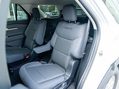 New 2026 Ford Explorer Active AWD/4WD image 14