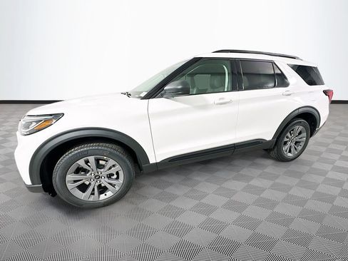New 2026 Ford Explorer Active w/ Active Comfort Package AWD/4WD image 25