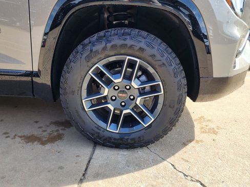 New 2026 GMC Terrain AT4 w/ Convenience Package III AWD/4WD image 53