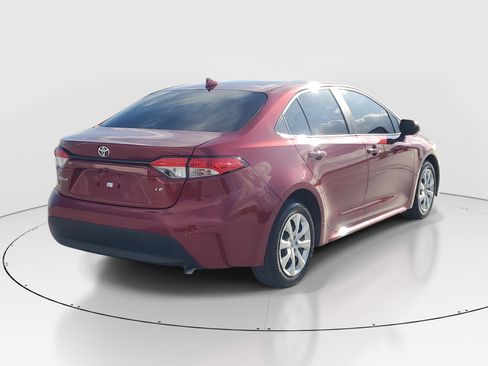 Certified 2024 Toyota Corolla LE FWD image 3