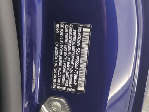 Certified 2025 Porsche 911 Targa 4 GTS AWD/4WD image 27