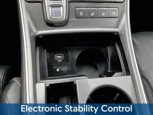 Used 2021 Hyundai Santa Fe Limited AWD/4WD image 21