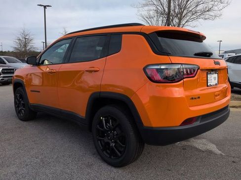 New 2026 Jeep Compass Latitude image 6