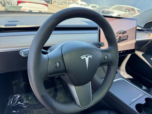 Used 2023 Tesla Model 3 Standard Range RWD image 19