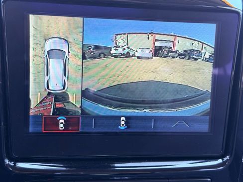 Used 2019 Chevrolet Traverse Premier w/ Driver Confidence II Package image 47