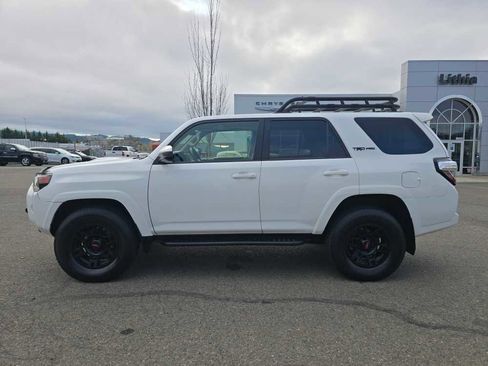 Used 2020 Toyota 4Runner TRD Pro image 2