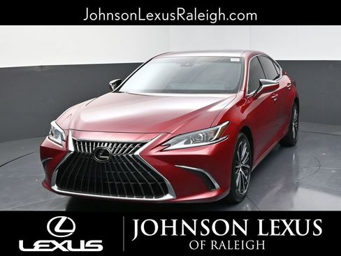 Used 2023 Lexus ES 300h w/ Premium Package image 5