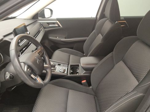 Used 2022 Mitsubishi Outlander ES AWD/4WD image 17