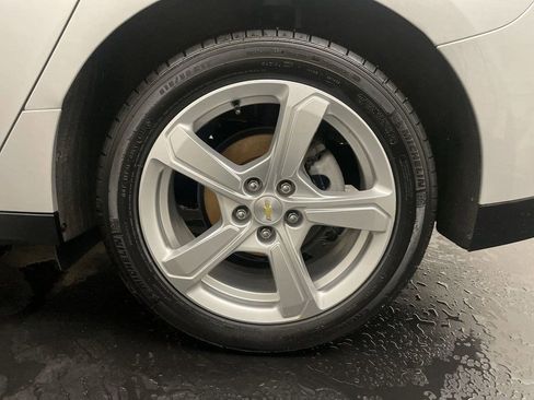 Used 2018 Chevrolet Volt LT image 26