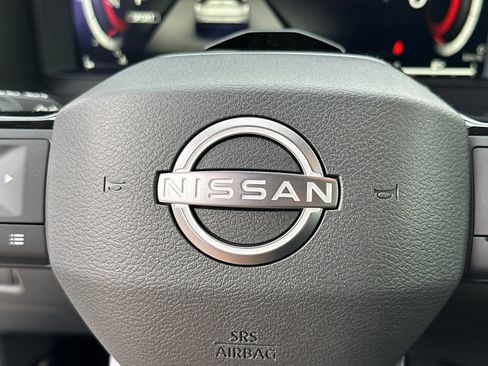 New 2026 Nissan Rogue Platinum w/ Tech Package AWD/4WD image 25
