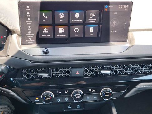 Used 2023 Honda Accord Sport image 17