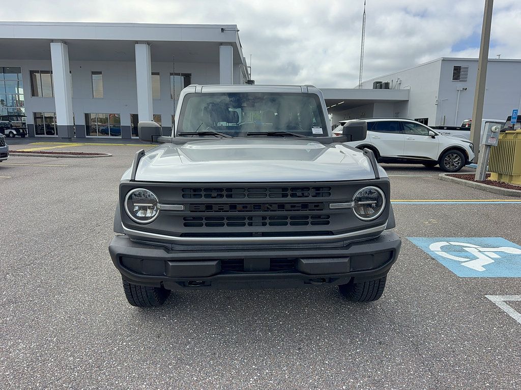 Used 2021 Ford Bronco 2-Door AWD/4WD image 3