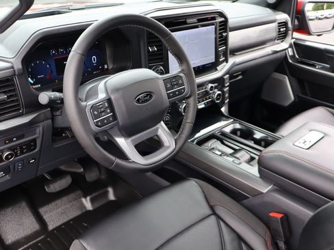 Used 2025 Ford F150 Lariat w/ Equipment Group 502A High AWD/4WD image 5
