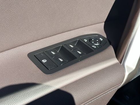 New 2026 BMW iX xDrive45 image 20