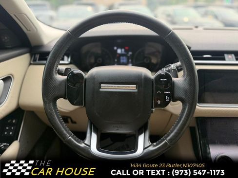 Used 2018 Land Rover Range Rover Velar S AWD/4WD image 30