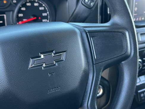 Used 2025 Chevrolet Silverado 2500 Custom w/ Custom Convenience Package image 24