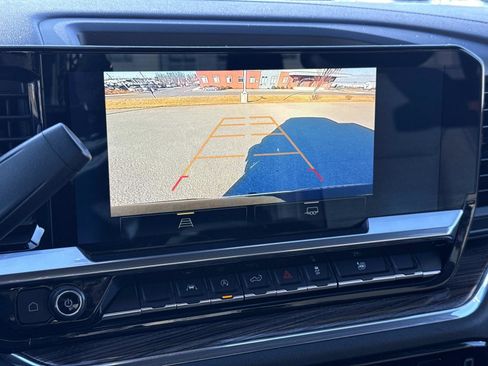 Used 2023 Chevrolet Silverado 1500 LT image 4