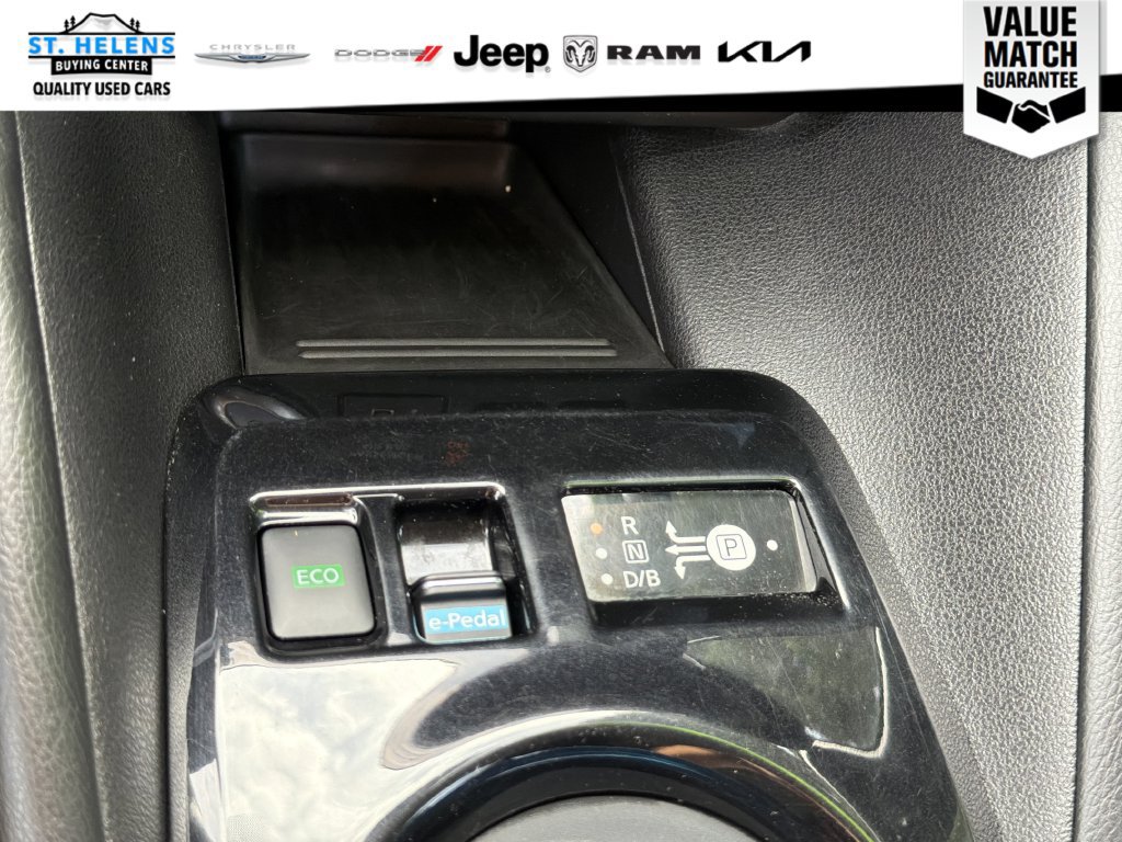 Used 2022 Nissan Leaf SV FWD image 26