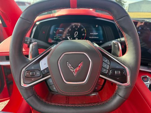 Used 2024 Chevrolet Corvette Stingray Premium Cpe w/ Z51 Performance Package image 19