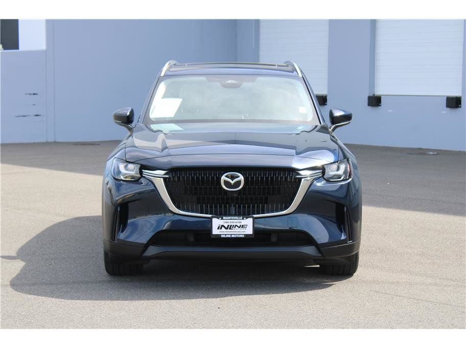 Used 2024 MAZDA CX-90 Plug-In Hybrid w/ Preferred AWD/4WD image 5