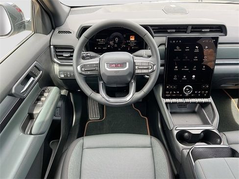 New 2026 GMC Terrain AT4 w/ Convenience Package III image 16