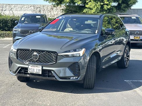 Certified 2026 Volvo XC60 B5 Plus w/ Climate Package image 8