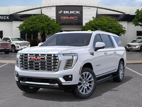 New 2026 GMC Yukon XL Denali image 8