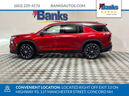 New 2026 Chevrolet Traverse LT w/ Sun and Wheel Package AWD/4WD image 5