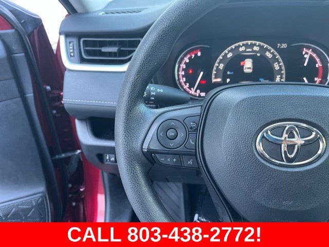 Used 2024 Toyota RAV4 LE FWD image 17