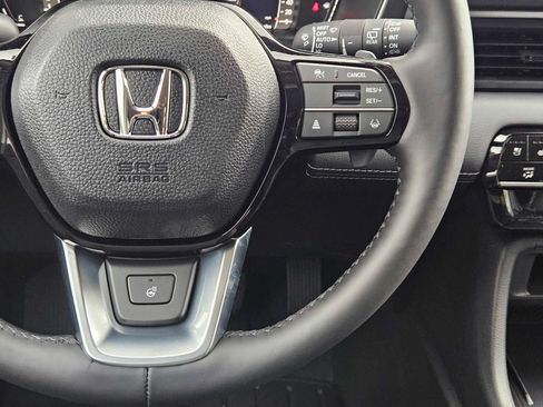 Used 2024 Honda Pilot Elite image 52