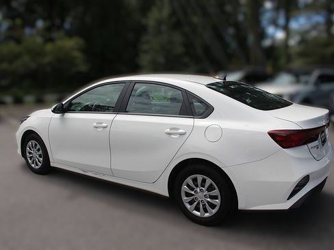 Certified 2024 Kia Forte LX FWD image 6