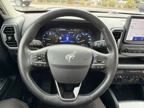 Used 2023 Ford Bronco Sport Outer Banks w/ Tech Package AWD/4WD image 17