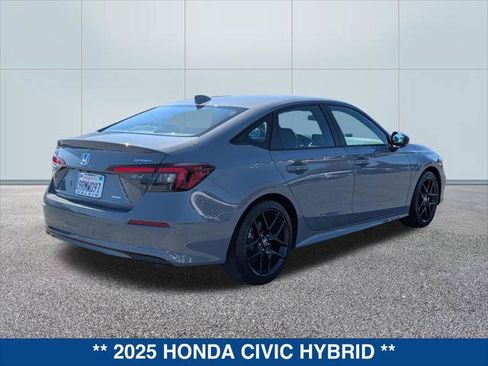 Used 2025 Honda Civic Sport image 5