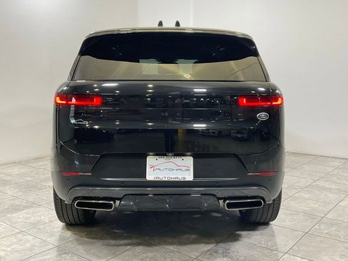 Used 2023 Land Rover Range Rover Sport SE image 12