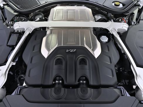 Used 2024 Bentley Continental GT image 24