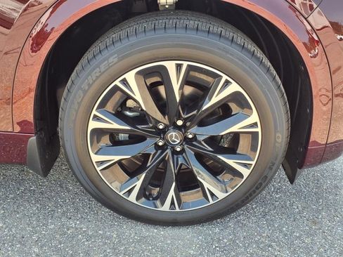 Used 2024 MAZDA CX-90 3.3 Turbo S w/ Premium Package image 11