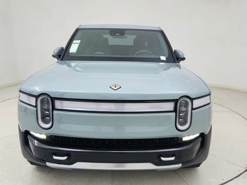 Used 2023 Rivian R1T Adventure image 2