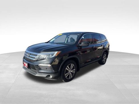 Used 2017 Honda Pilot EX-L image 2