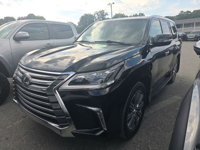Used 2017 Lexus LX 570 4WD w/ Luxury Package