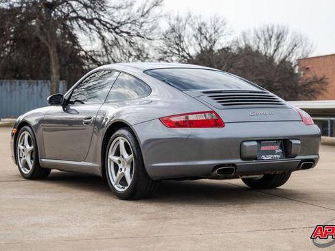 Used 2005 Porsche 911 Carrera image 7