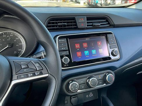 New 2025 Nissan Versa SV image 6