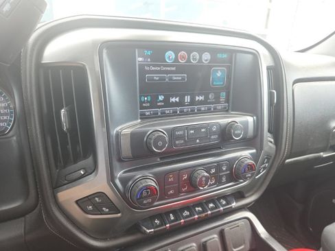 Used 2018 Chevrolet Silverado 1500 LTZ Z71 w/ LTZ Plus Package AWD/4WD image 22
